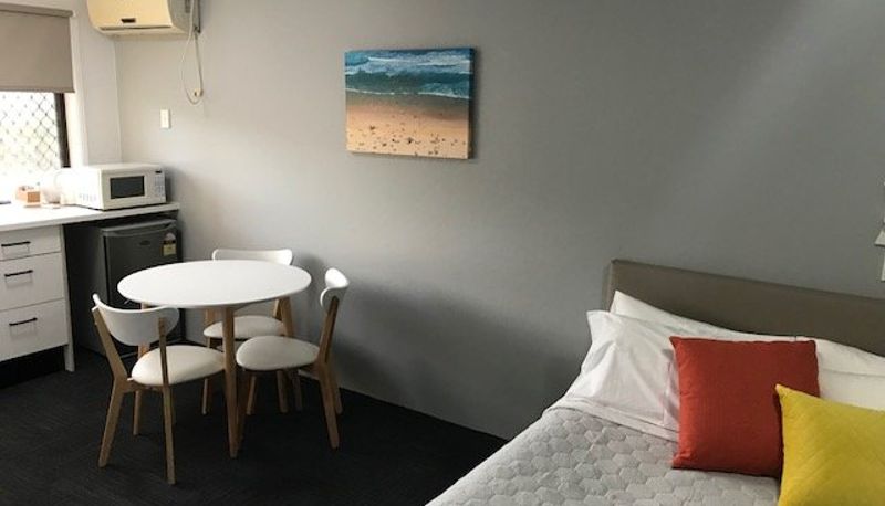 Info - Gold Coast Inn