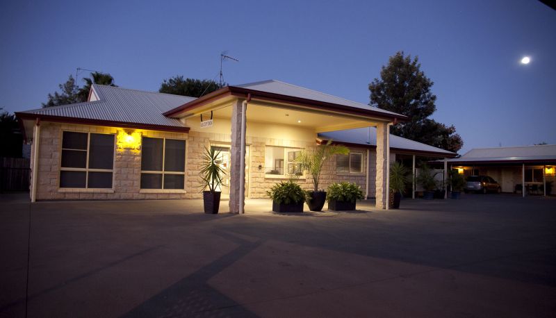 Reception - Chinchilla White Gums Motor Inn