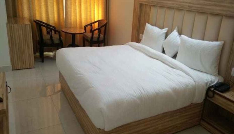 Standardzimmer (Doppel) - Hotel Milam Inn