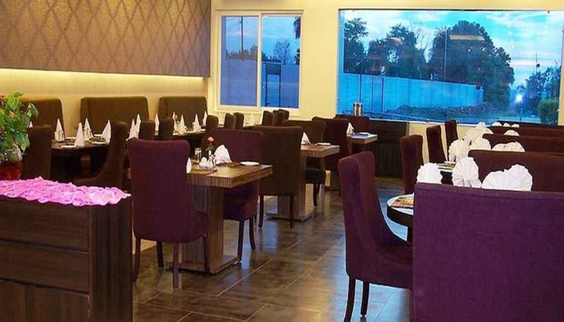 Restaurant - Hotel Ananya Regency