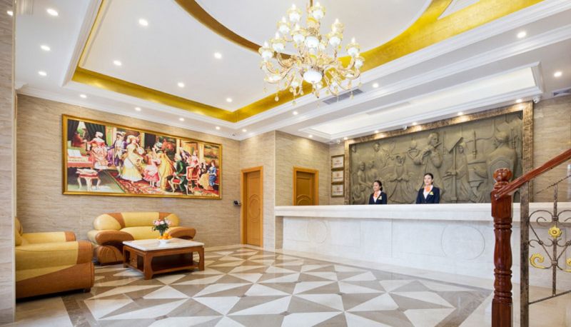 Hall - Vienna Huidong and run pedestrian street