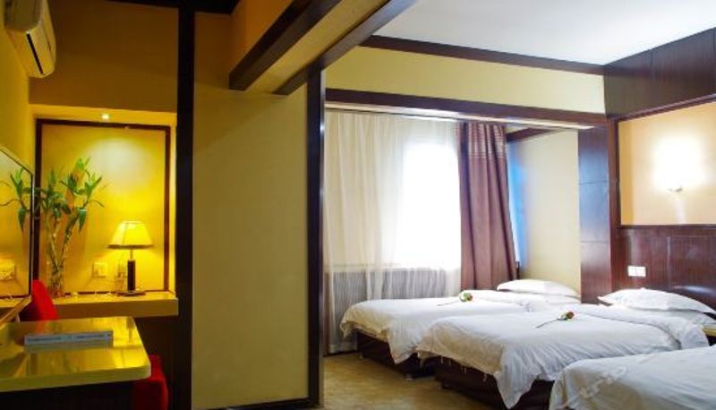 Habitación triple - Qianhai Business Hotel