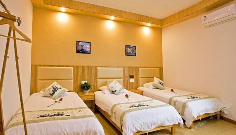 Dreibettzimmer - Huiyuan Boutique Inn (Huangshan North Railway Station)