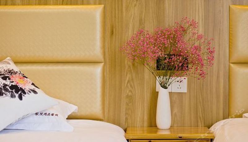 Dreibettzimmer - Huiyuan Boutique Inn (Huangshan North Railway Station)