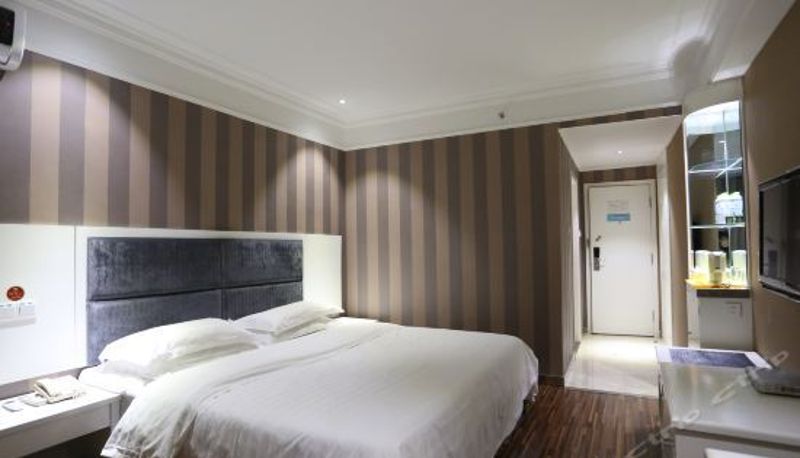 Camera business - New Zhongxun Business Hotel