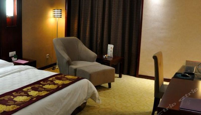 Camera business - Tianxianhe Hotel