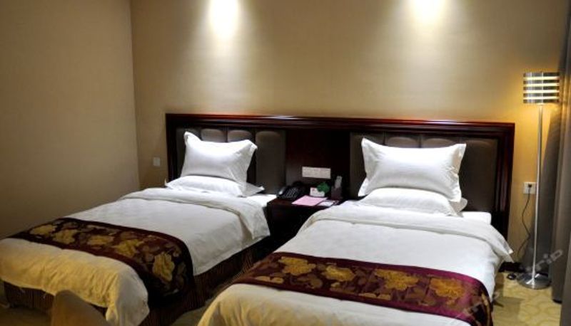 Camera business - Tianxianhe Hotel