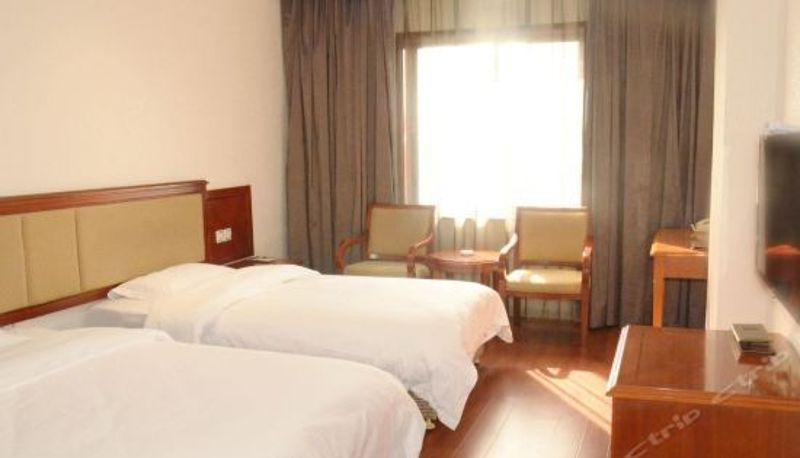 Standardzimmer - Dongfang Hotel