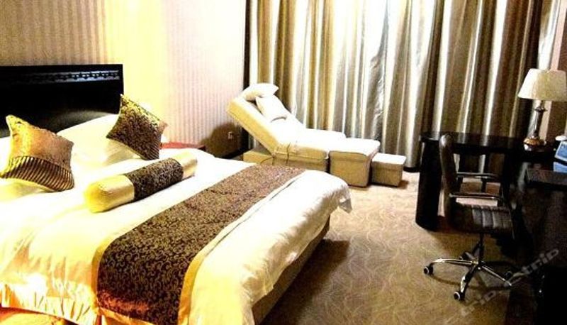 Camera business - Zhongshan New Town Hotel