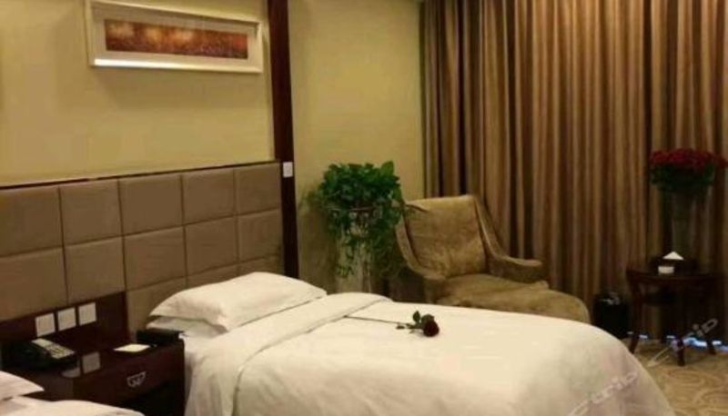 Camera superior - Oriental Paradise Hotel