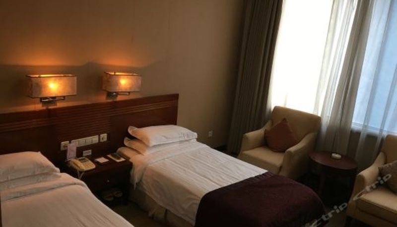 Habitación estándar - Dongshan Hotel