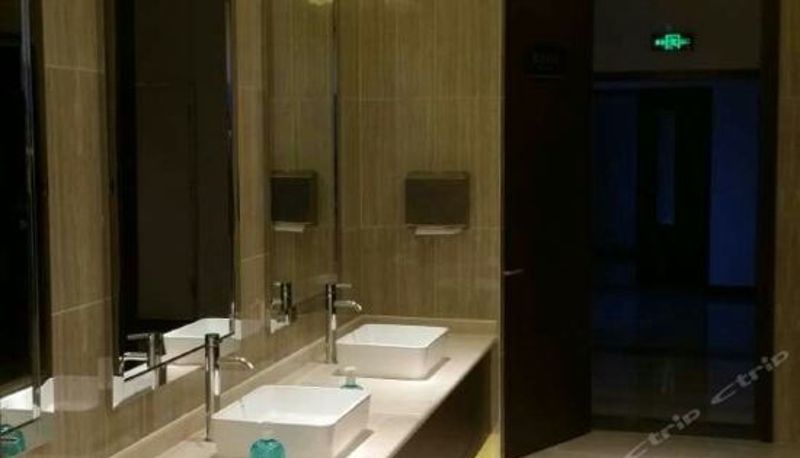 Vista interior - Huaxin Hotel