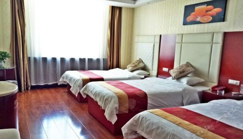 Tripla - Jinyuan Business Theme Hotel