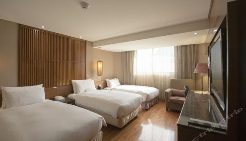Pokój trzyosobowy - Lealea Garden Hotels Taipei