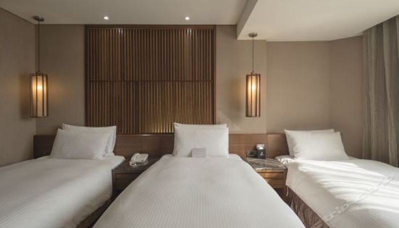 Pokój trzyosobowy - Lealea Garden Hotels Taipei