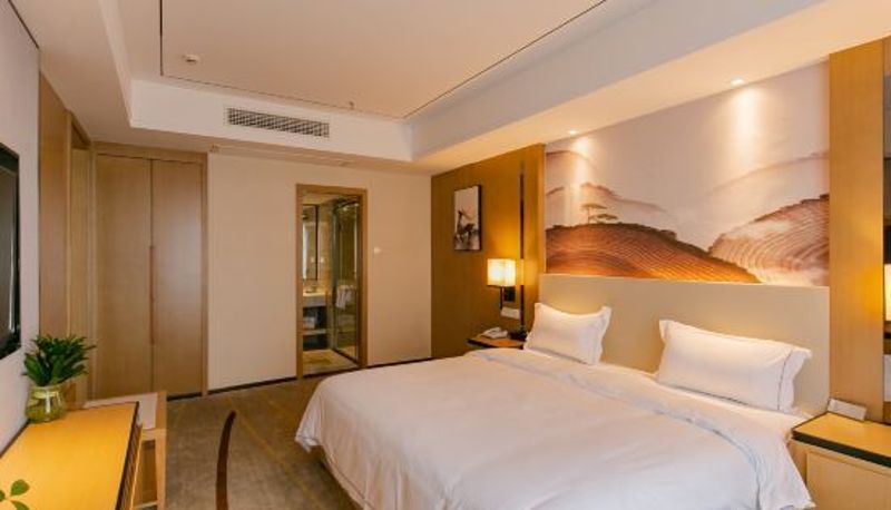 Zimmer mit Flussblick - Suining International Convention and Exhibition Center) Bokai Landscape Hotel (Wanda Plaza Shop