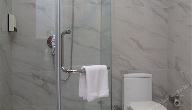 Suite - Emma Riess Hotel