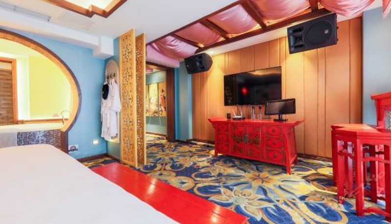 Suite - Floral Hotel Chongqing Mela
