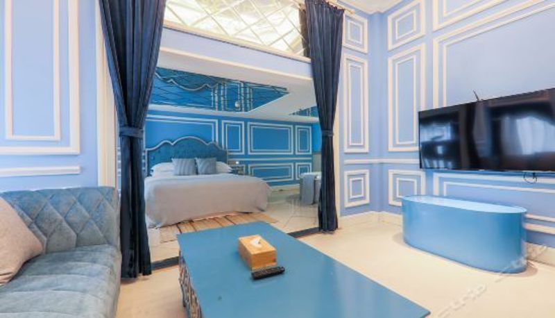 Suite - Floral Hotel Chongqing Mela