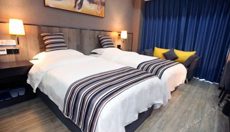 Pokój typu business - Berkeley Hotel (Chongqing Hechuan)