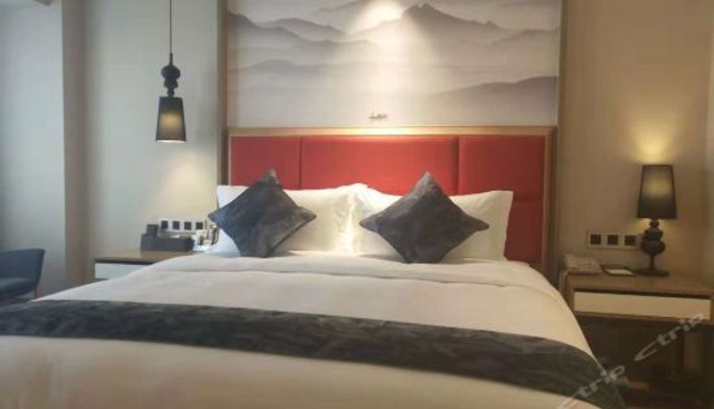 Suite - Kresting Hotel (Chongqing Headquarters City)