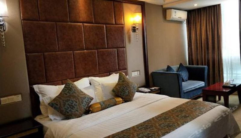 Camera business - Huixin Holiday Hotel