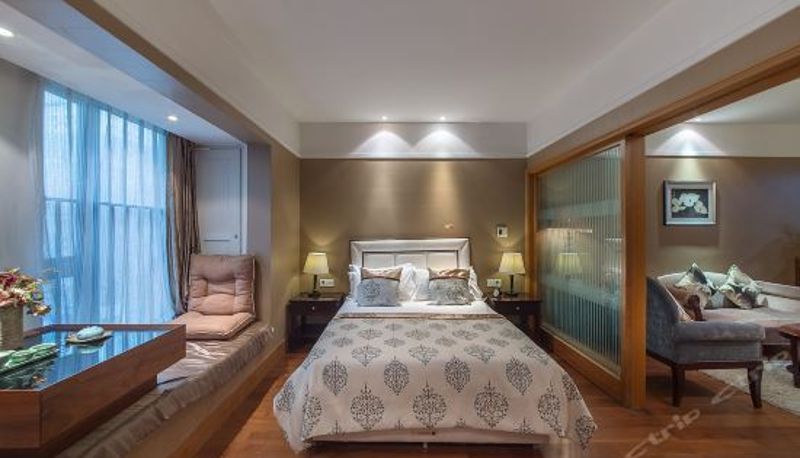 Suite - Junyi Apartment Hotel