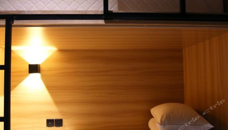 Vierbettzimmer - L Stay Hotel