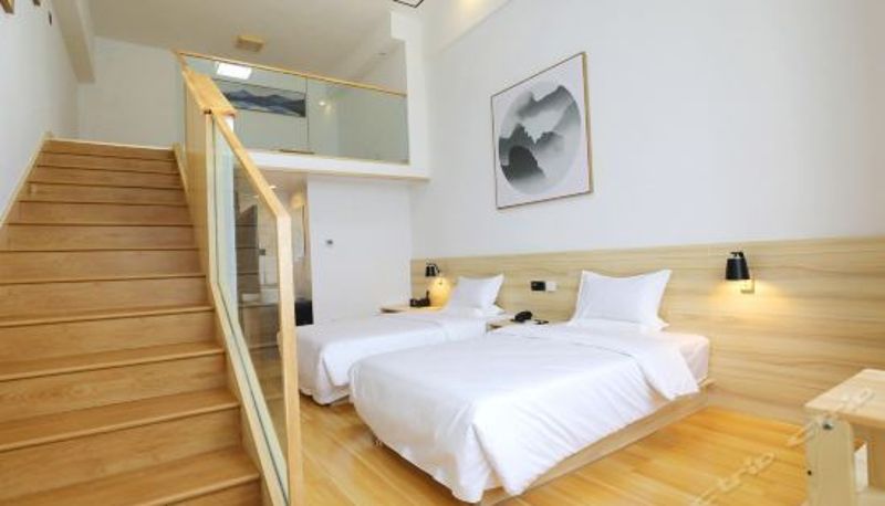 Tripla - Timeless Hotel
