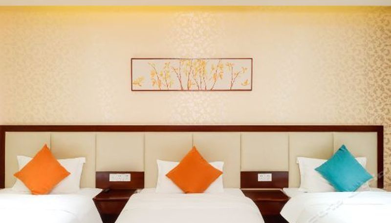 Habitación triple - Jinshe Hotel