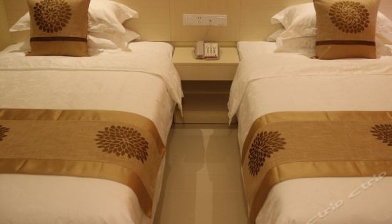 Camera business - Jiangnan Baoyue Business Hotel