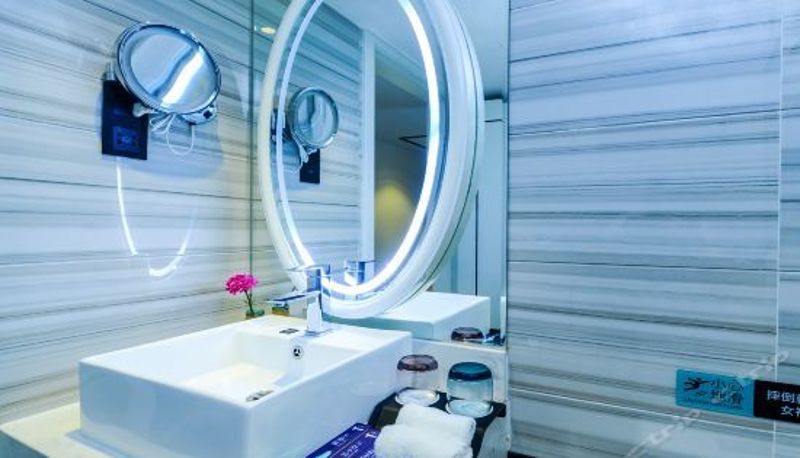 Suite - Xana Hotelle (Jiefangbei Pedestrian Street Zhongxin)