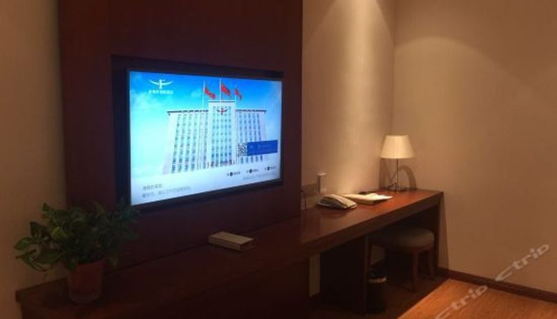 Suite - Duofuduo International Hotel