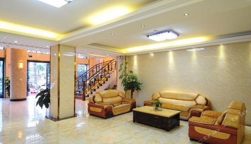 Recepcja - Longyun Business Express Hotel (Sanya Phoenix Airport)