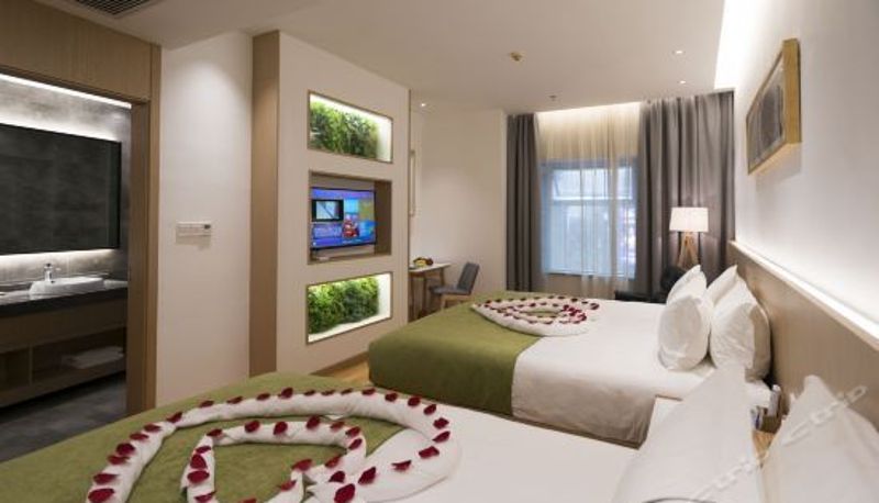 Camera per famiglia - Bindun Langyi Hotel (Chongqing Jiefangbei Hongyadong)