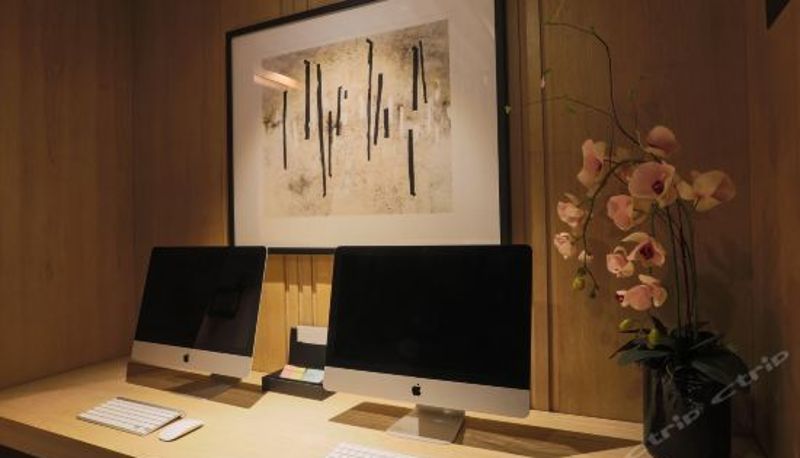 Recepcja - 和颐酒店(沈阳三好街盛京医院店)