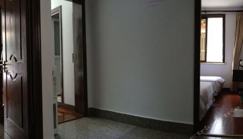 Familienzimmer - Putuo Mountain Longquan Xiaoyuan Inn