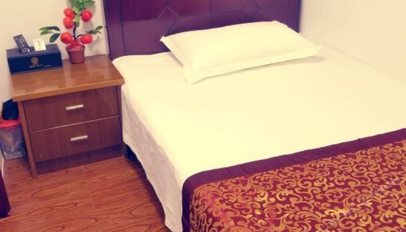 Tripla - Putuoshan Longsha Express Inn