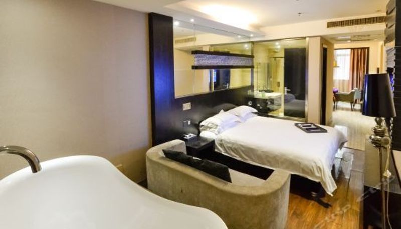 Habitación corporativa - Spade Crystal Hotel
