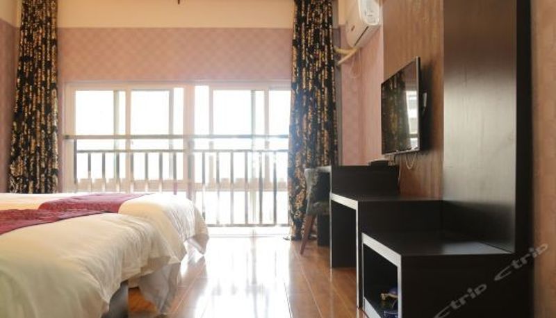 Suite - City 118 Chain Inn Huangshan High Speed Rail Station