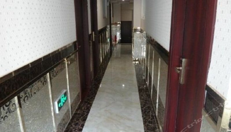 Reception - Nandamen Express Hotel