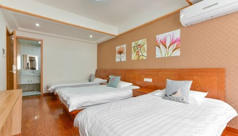 Pokój trzyosobowy - 51Hotel