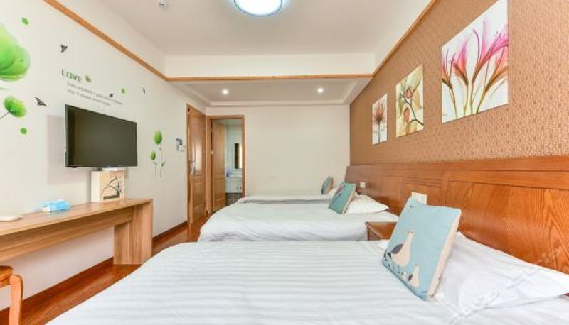 Pokój trzyosobowy - 51Hotel