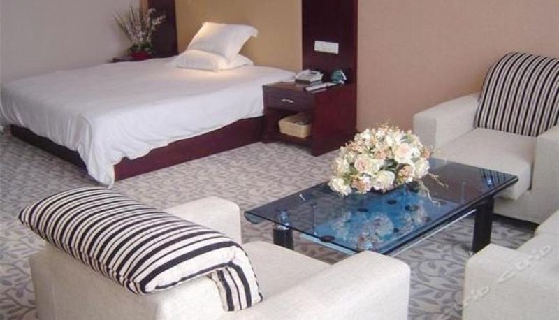 Suite - GreenTree Inn (Lianyungang East Jiefang Road)