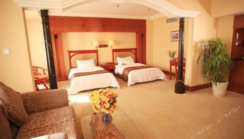 Suite - Worldstar International Hotel