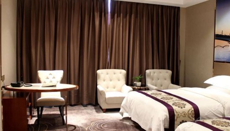 Camera business - bolz hotel