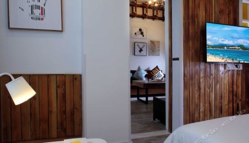 Suite - Time Collect Art Theme Hotel