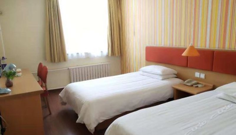 Standardzimmer - Home Inn (Huhehot Zhelimu Road)