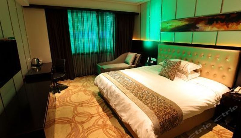 Camera business - Weitai Hotel
