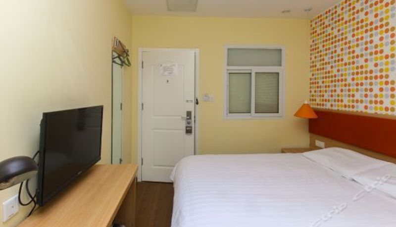 Camera business - Home Inn (Nanjing Jiangsu Road)